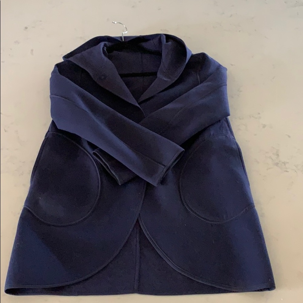 lululemon jacket